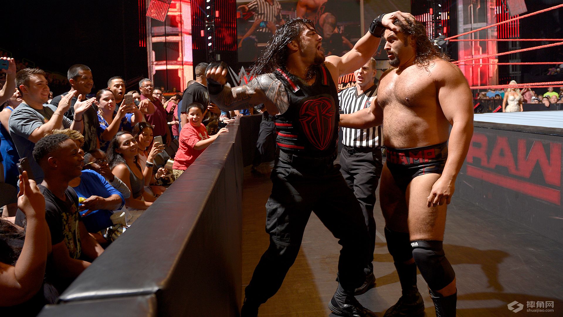 《WWE RAW 2016.08.16》视频组合图集