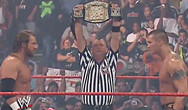 WWE07年毫不留情 最后站立赛 Randy Orton vs. Triple H