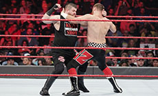 《WWE RAW 2016.09.06》战报：环球冠军赛欧文斯vs赛斯vs罗曼？