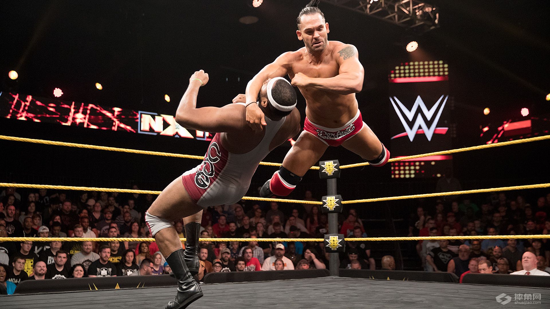 《WWE NXT 2016.09.29》视频组合图集