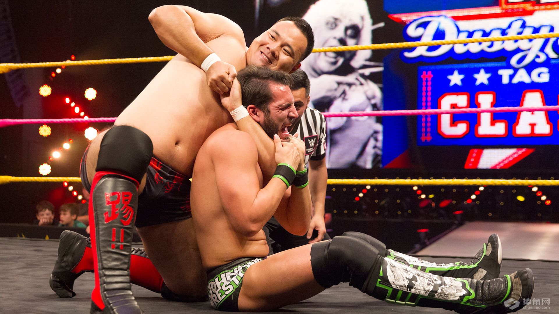 王彬何颢麟组队参加纪念达斯提罗兹经典双打赛《WWE NXT 2016.10.27》