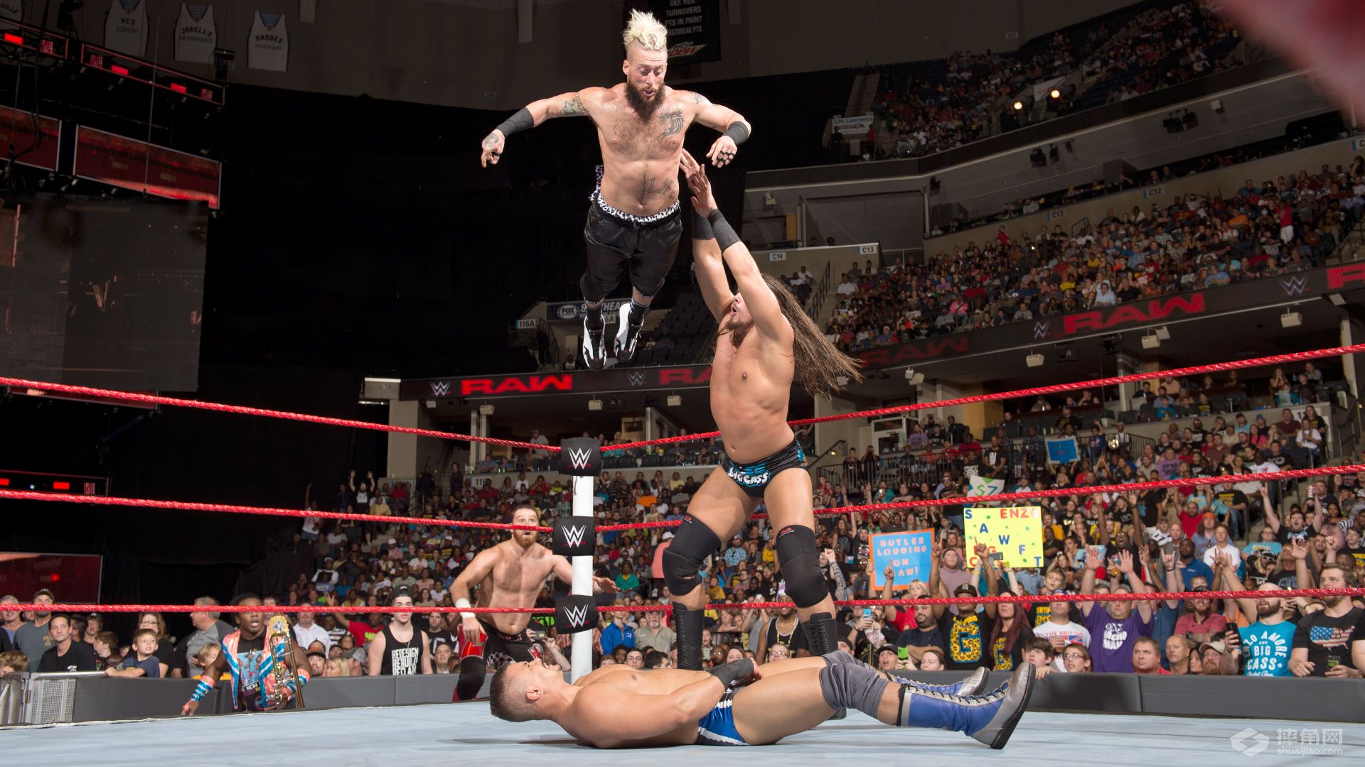 近年新秀摔角手今昔对比，看完好感慨！