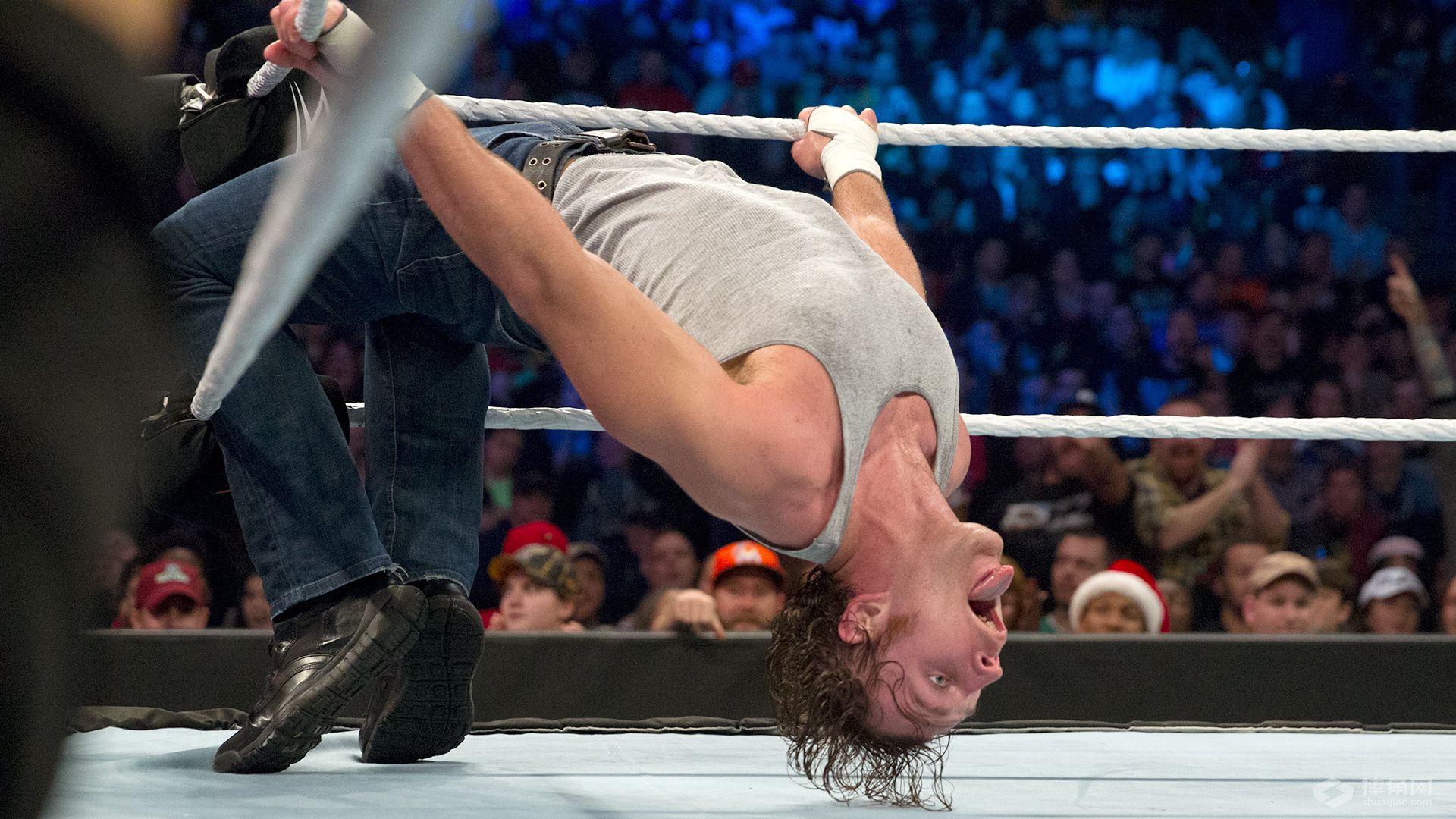 庆祝疯人院院长生日——迪恩安布罗斯的集锦！