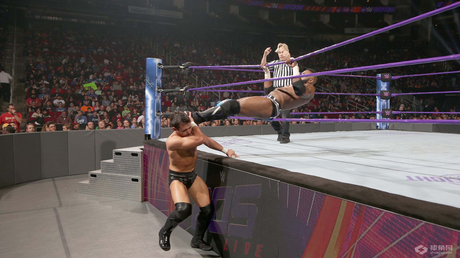 重温令人兴奋的205Live《WWE 205 Live 2016.12.06》