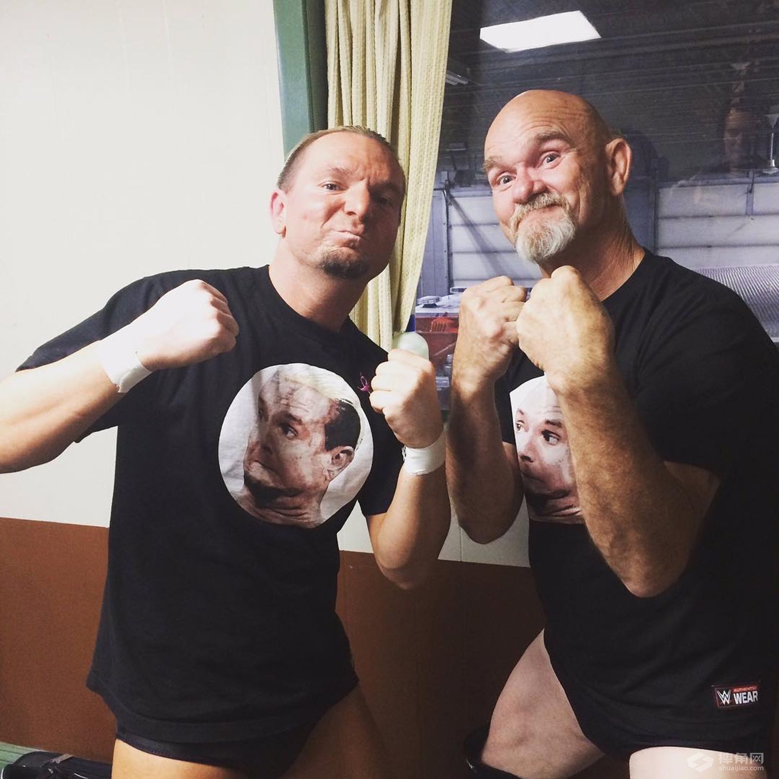 Instagram最佳照片，“假高柏”和小詹皇晒合影！