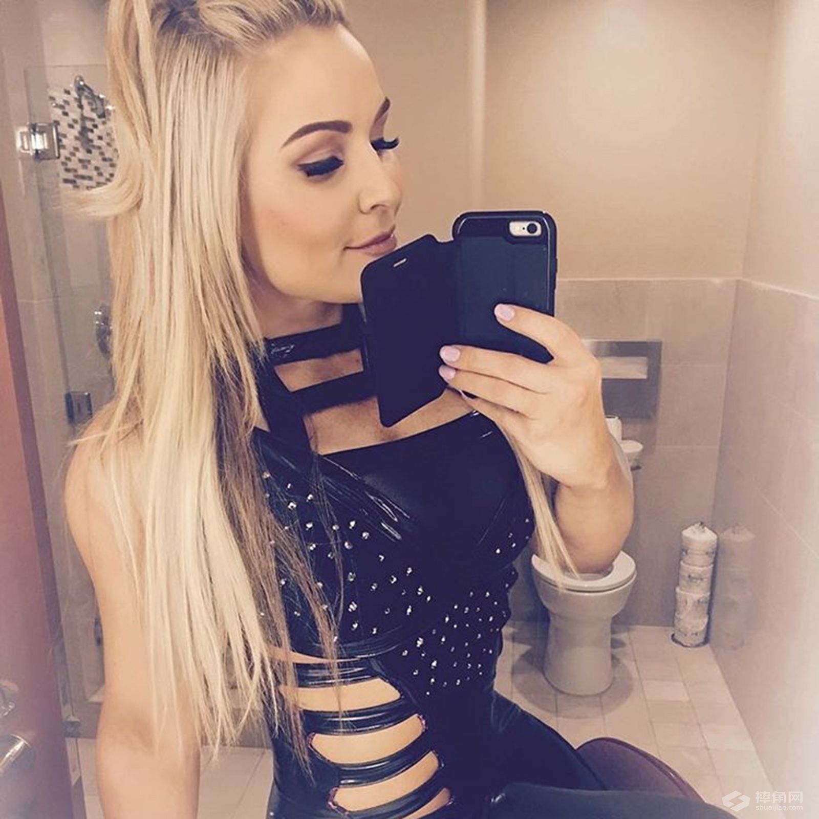 Instagram最佳照片，米兹夫妇幸福约会！