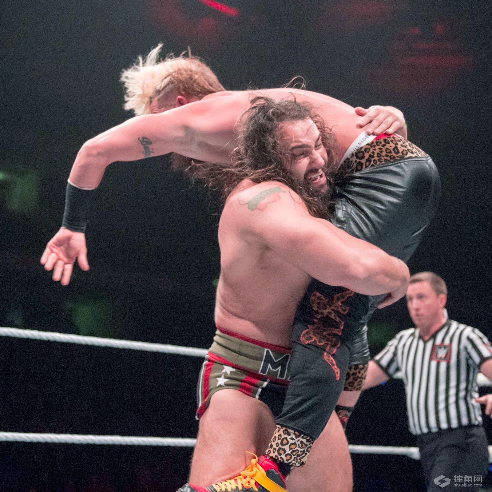 《摔角狂热》之路！现场活动——汉诺威站！