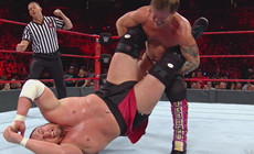 《RAW 2017.04.18》战报：人间兵器战老将，黑羊后台大杀四方