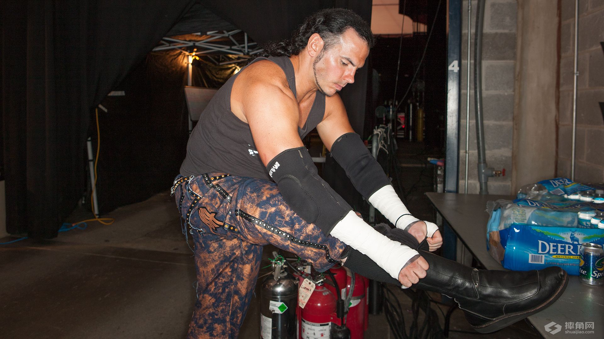 WWE巨星集锦，这绝对是是你没有见过的哈迪兄弟！