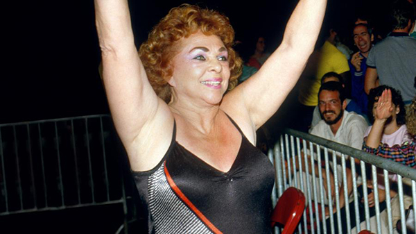 法布努斯·莫娜(Fabulous Moolah)