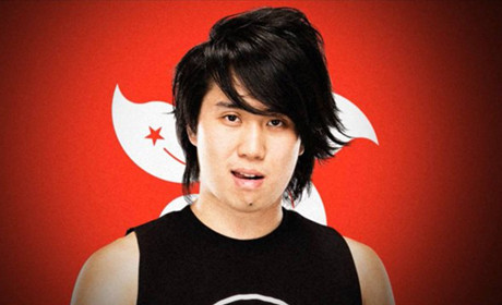 头条新闻：中国摔角手离开WWE，遭到解雇？！