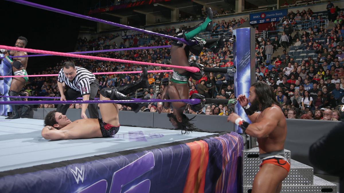 在跟卡利斯托的比赛中，恩佐居然直接跑了！《WWE 205 Live 2017.10.25》