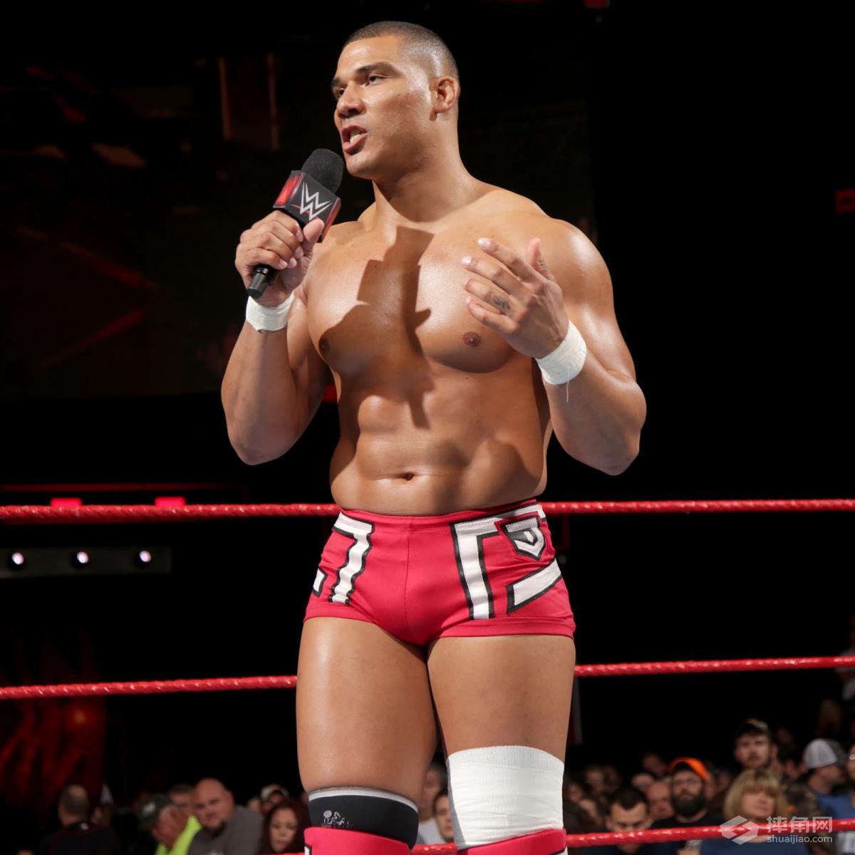 杰森·乔丹对阵红色杀人机器!《WWE RAW 2017.11.28》 杰森·乔丹对阵红色杀人机器!《WWE RAW 2017.11.28》