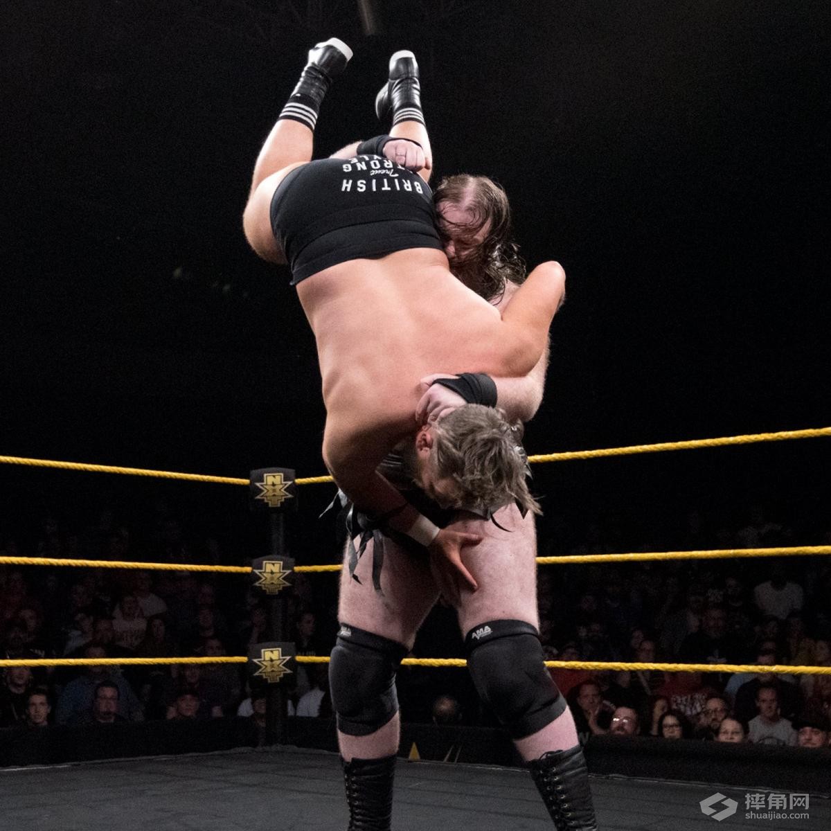 强尼·加尔加诺赢来上位重大机遇，即将迎战卡修斯·奥赫诺！《WWE NXT 2017.12.07》