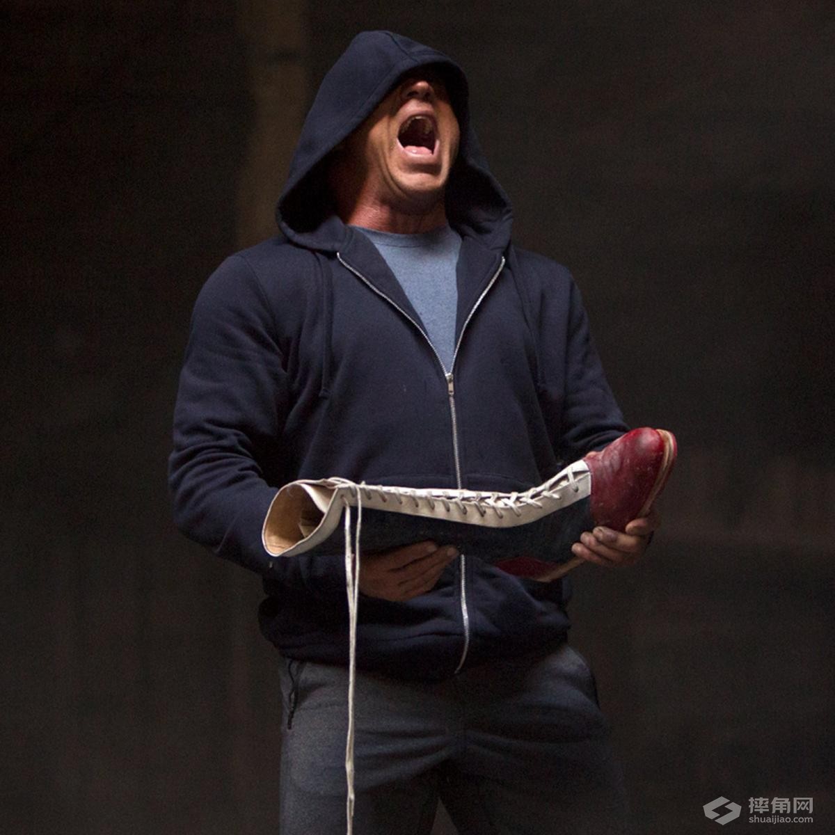 庆祝WWE总经理科特·安格生日快乐！