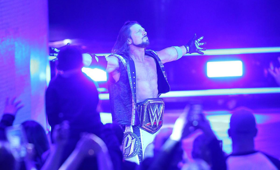 传奇大师AJ·斯泰尔斯组队丹尼尔·布莱恩，大凯斯伤愈回归！《WWE SD 2018.04.18》