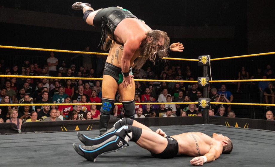 阿莱斯特·布莱克回归，毋庸置疑时代迎战战争攻略！《WWE NXT 2018.10.18》