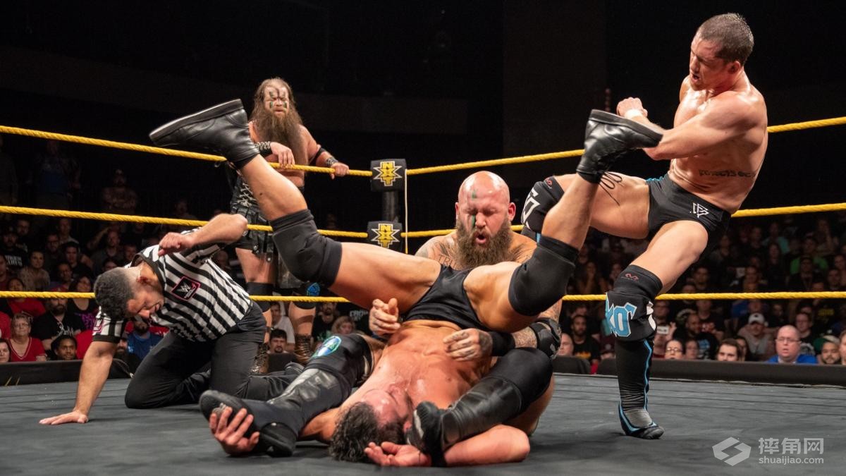 阿莱斯特·布莱克回归，毋庸置疑时代迎战战争攻略！《WWE NXT 2018.10.18》