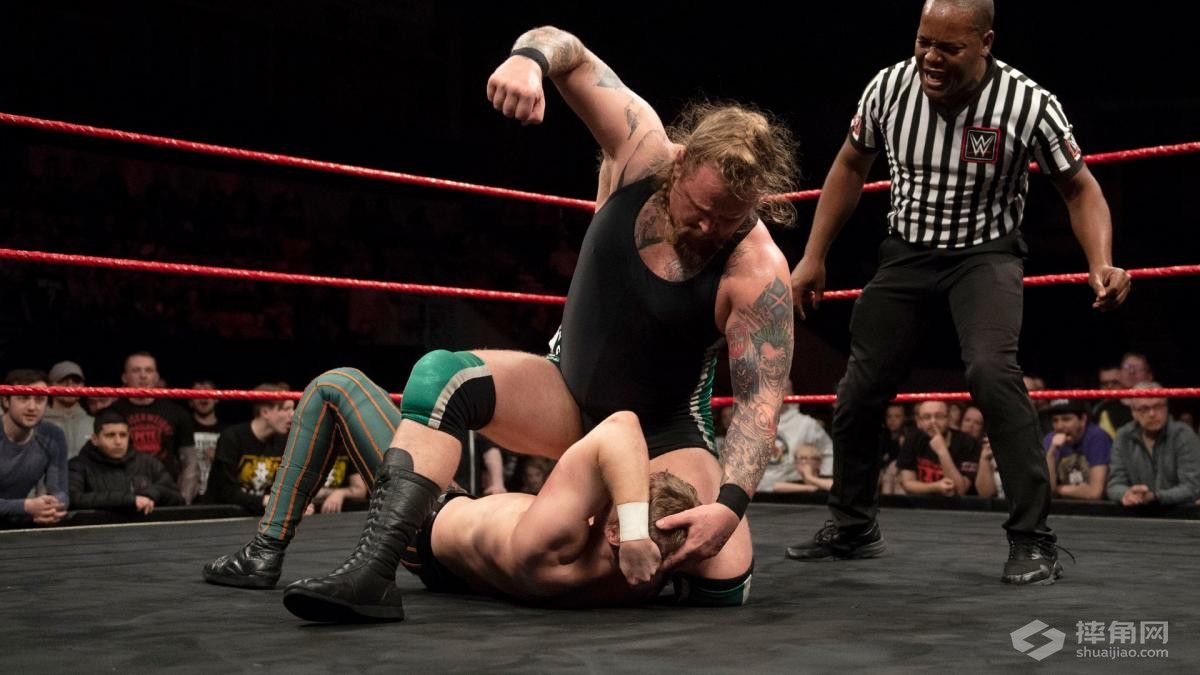 皮特·邓恩联手沃尔特战胜了咖啡兄弟！《WWE NXT UK 2019.03.14》