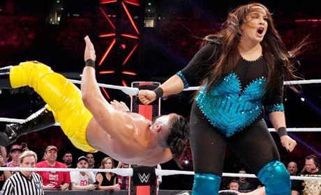 WWE贾克斯表示自己即将强势回归：婊砸们，小心点！