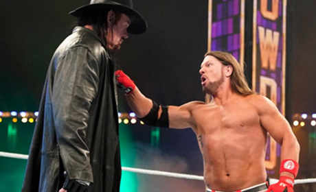 WWE《超级秀》葬爷披挂上阵，秒杀现象级大师！