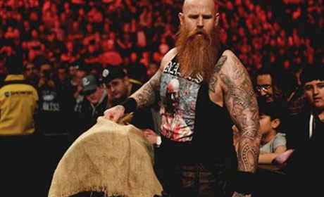WWE罗温首度正式揭晓铁笼中的秘密！