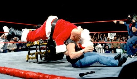 去你的圣诞快乐，WWE十大暴打圣诞老人！