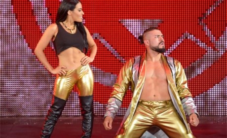 WWE泽莉娜：影子将在2019年让大家见识到其真正实力！