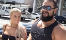WWE鲁大师：我就AJ的技术动作做了针对性训练！