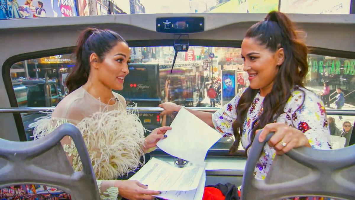 布里·贝拉寻偏方为继父强尼治愈嘶哑声音！《Total Bellas 第4季第9集》