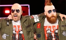 WWE希莫斯&塞萨罗被曝各自回国，潜在原因曝光！