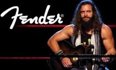 WWE伊莱亚斯同美国吉他巨头公司达成合作！
