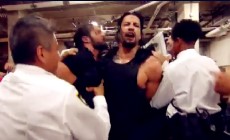 WWE圣盾军团三人同时遭逮捕，现场一片混乱！