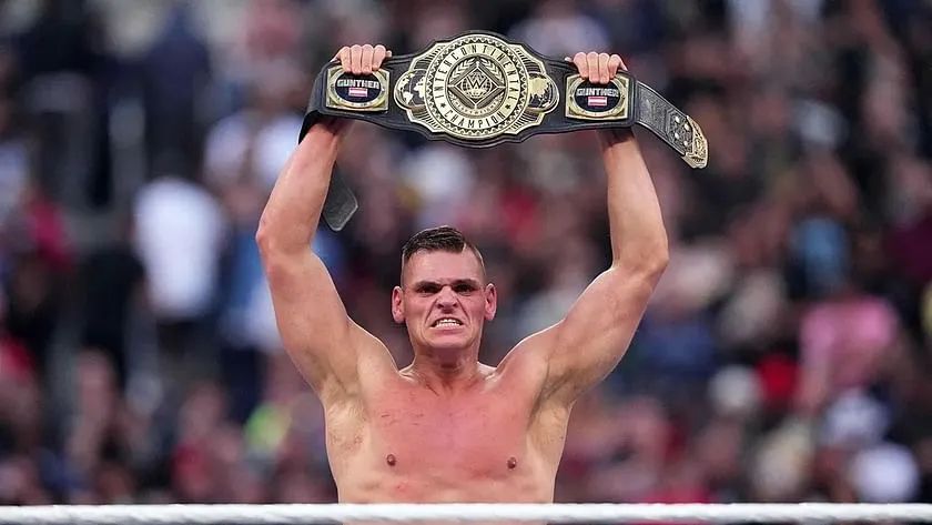 冈瑟打破洲际冠军历史纪录，WWE名人堂成员看好其取代罗曼！