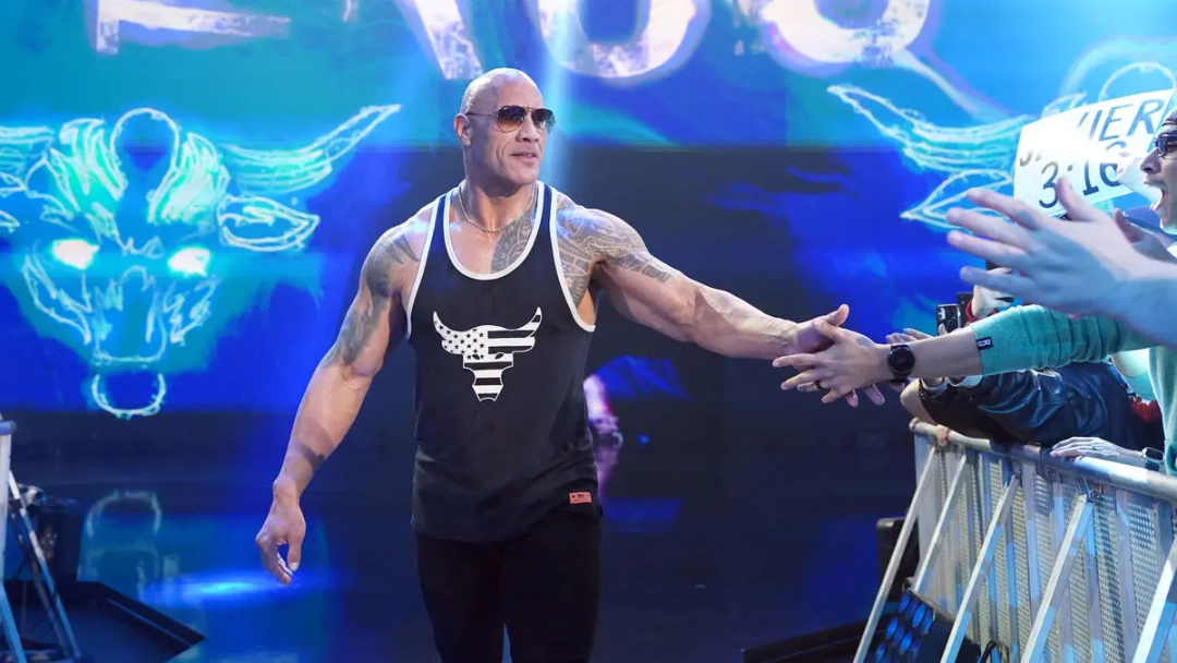 WWE发布重磅通知，巨石强森成董事会成员，罗曼冠军又稳了！