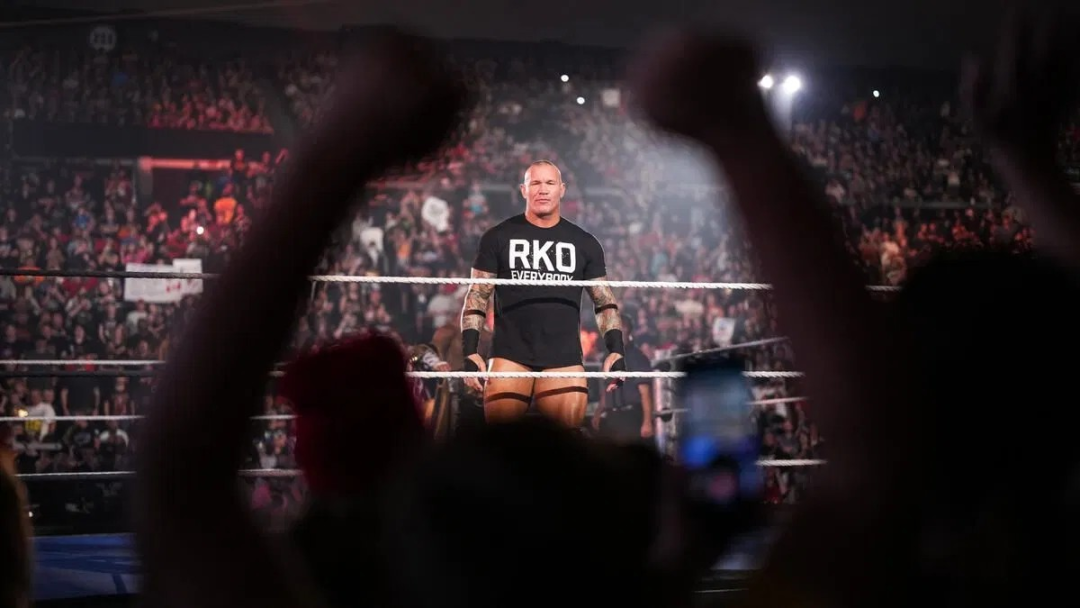 WWE江郎才尽？兰迪背叛剧情太老套，惨遭压制原因曝光！