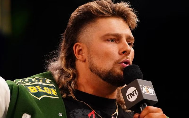 前AEW选手签约WWE，罗曼再创世界冠军历史纪录！