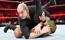 WWE明星抱怨在WWE未获成功，看看独狼怎么说的！