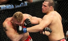 UFC毁容院长被指已同WWE展开会谈！