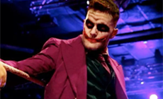 原来这些WWE巨星都扮演过小丑，魔蝎大帝毁角色，最后一个才最帅！