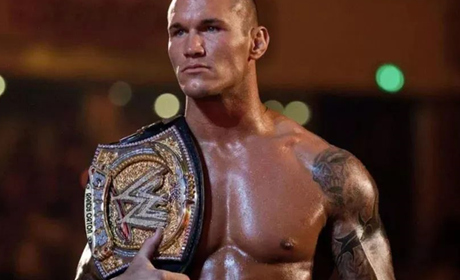 WWE兰迪·奥顿亲自曝光退役时间，网友：别离开我们！ 
