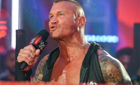 WWE毒蛇兰迪享特权，擂台演讲完全去脚本化！