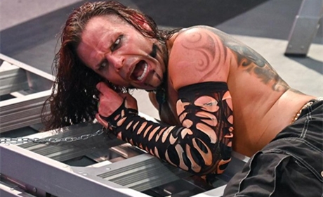 WWE杰夫·哈迪：我永远不会再设计关于耳洞的剧情了！