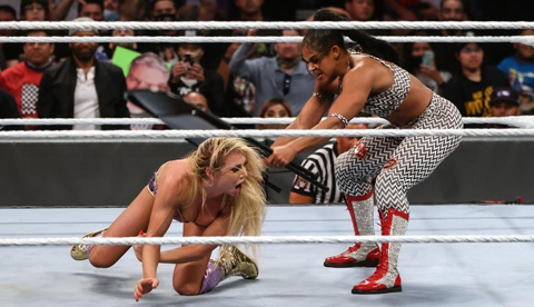 WWE RAW 2021年10月19日比赛视频
