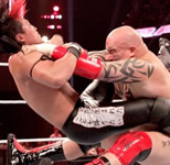 WWE一周图片精选 (2012.4.8-2012.4.15)