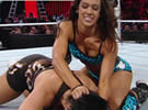 AJ vs 薇琪《RAW 2012.12.11》 
