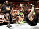 NXT圣盾袭击马克·亨利《RAW 2013.07.23》