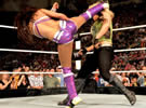 凯特琳 vs 蕾拉《RAW 2013.08.06》