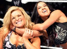 巨人卡里&娜塔莉娅 vs AJ·李&大E·兰斯顿《RAW 2013.08.13》