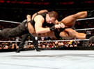 塞纳&朋克&兰斯顿 vs 圣盾《RAW 2013.12.24》